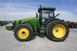 2015 JOHN DEERE 8320R