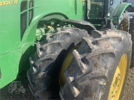 2017 JOHN DEERE 8320R