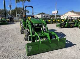 2023 JOHN DEERE 4044M