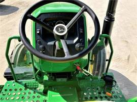 2022 JOHN DEERE 5075E