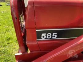 CASE IH 585