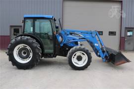 2005 NEW HOLLAND TN70SA