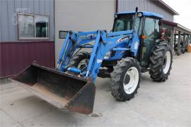 2005 NEW HOLLAND TN70SA