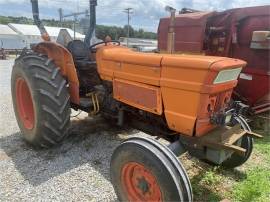 KUBOTA M7500