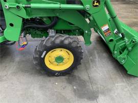 2022 JOHN DEERE 3046R