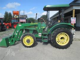 2004 JOHN DEERE 5220