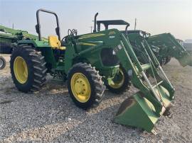 2011 JOHN DEERE 5055E