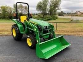 2023 JOHN DEERE 3043D