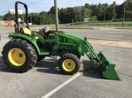 2023 JOHN DEERE 4052M