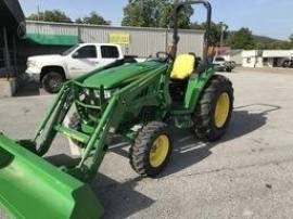 2023 JOHN DEERE 4052M