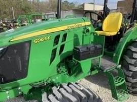 2023 JOHN DEERE 5065E