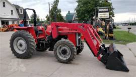 2001 MASSEY FERGUSON 271XE