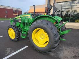 2022 JOHN DEERE 5045E