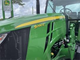 2022 JOHN DEERE 5090E