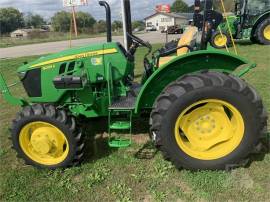 2022 JOHN DEERE 5055E