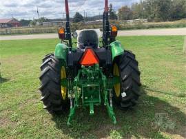 2022 JOHN DEERE 5055E