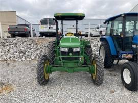 2018 JOHN DEERE 5065E