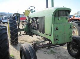 JOHN DEERE 4010