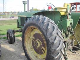 JOHN DEERE 4010