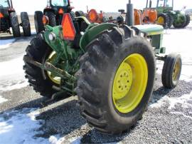 1979 JOHN DEERE 2240