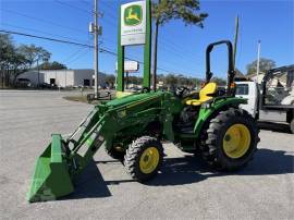 2022 JOHN DEERE 4044R