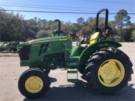 2022 JOHN DEERE 5045E