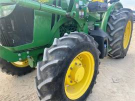 2019 JOHN DEERE 5090E