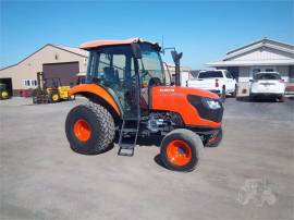 2017 KUBOTA M6060D