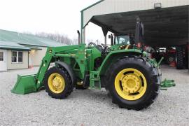 1999 JOHN DEERE 6110L