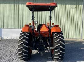 2012 KUBOTA M7040SU