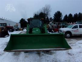 2015 JOHN DEERE 5085M