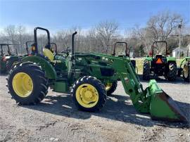 2018 JOHN DEERE 5055E