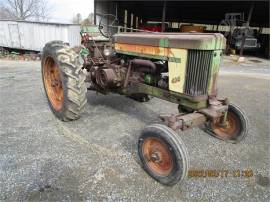 1957 JOHN DEERE 620