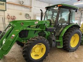 2016 JOHN DEERE 5085M