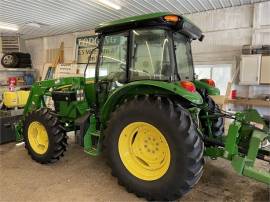 2016 JOHN DEERE 5085M