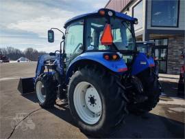 2017 NEW HOLLAND T4.75