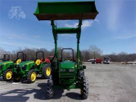 2016 JOHN DEERE 5075E