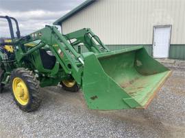 2013 JOHN DEERE 5075E