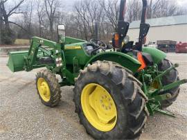 2013 JOHN DEERE 5075E