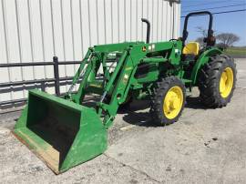 2017 JOHN DEERE 5055E