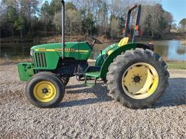 JOHN DEERE 5105