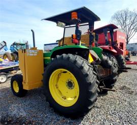 2004 JOHN DEERE 5520