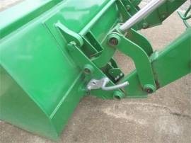 JOHN DEERE 5075E