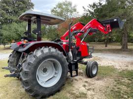 2017 MASSEY FERGUSON 4708