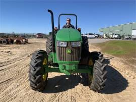 2021 JOHN DEERE 5090E