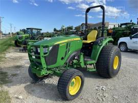 2021 JOHN DEERE 4052R