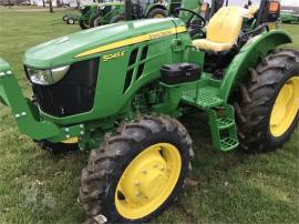 2022 JOHN DEERE 5045E