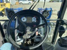 2014 NEW HOLLAND T4.75