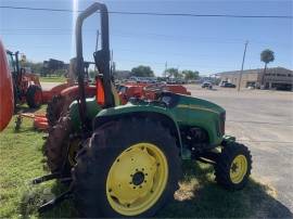 JOHN DEERE 4520