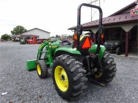 JOHN DEERE 4320